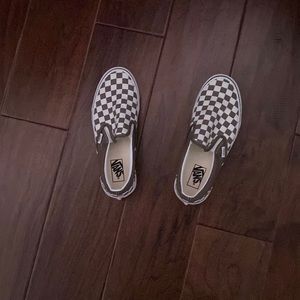 brown and white checkered vans